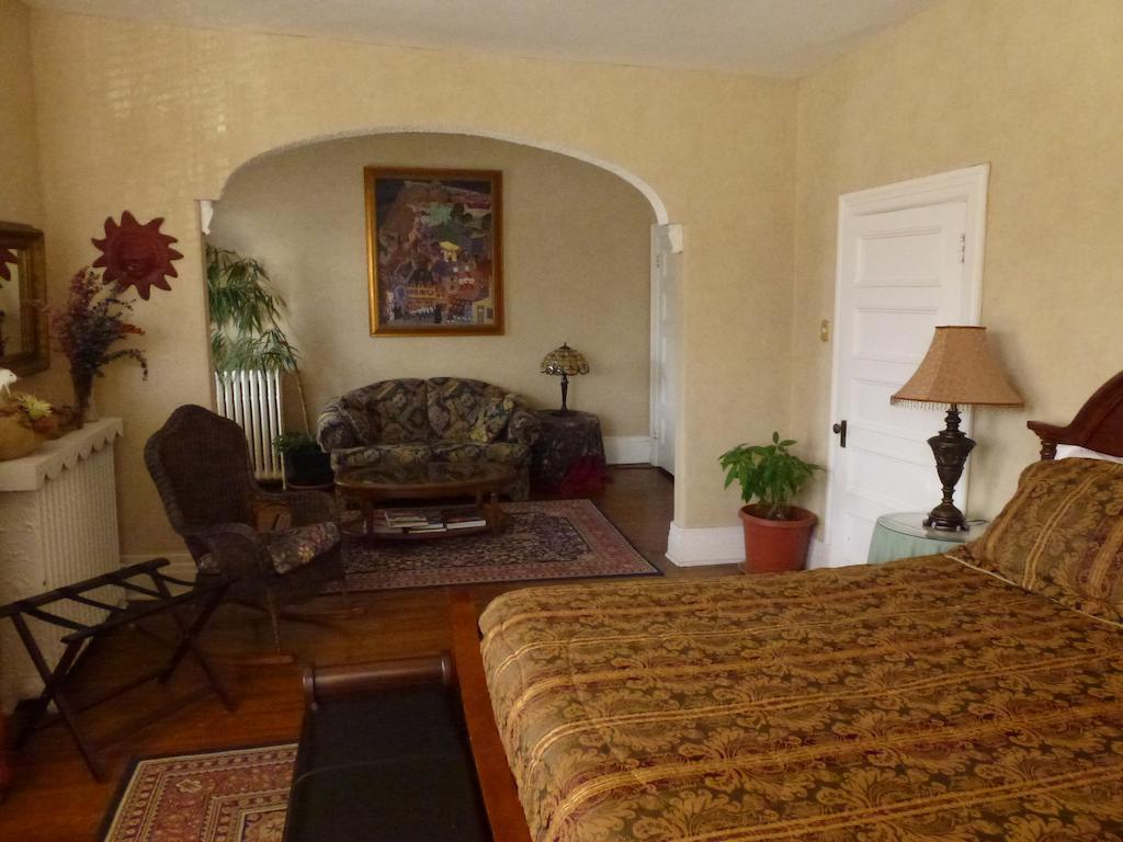 Auberge King Edward Bed And Breakfast Ottawa Rum bild