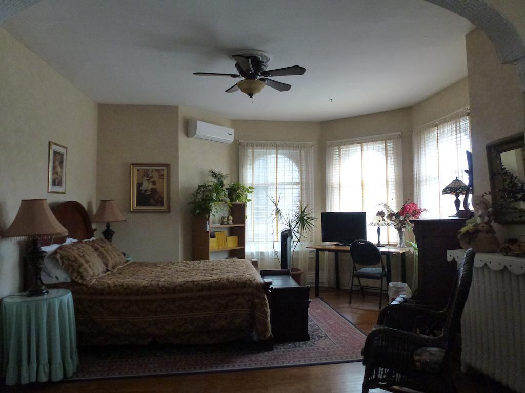 Auberge King Edward Bed And Breakfast Ottawa Rum bild